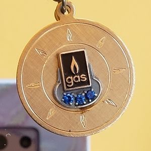 Vintage 12K GF Spinel GAS service medallion